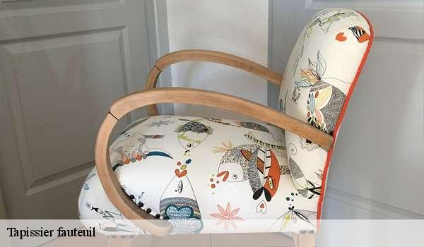 Tapissier fauteuil