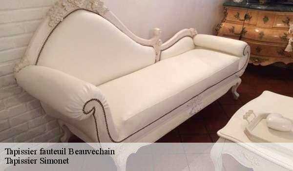 Tapissier fauteuil 1320